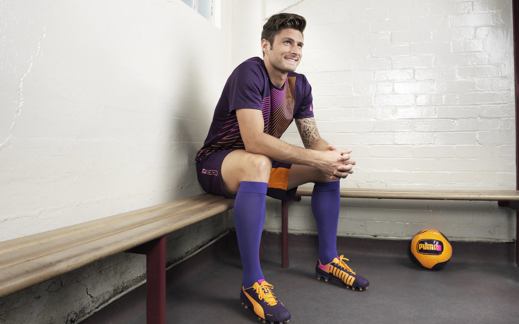 俱乐部在球员心理疏导方面加强投入以提升表现,球队俱乐部靠什么盈利